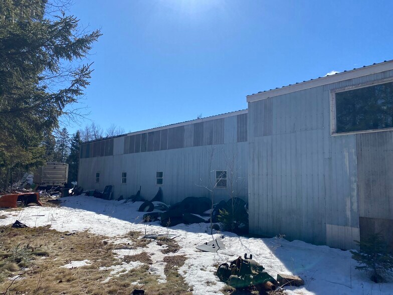 More Photos Of 450 Dakota Rd, Debert Truck Terminal For Sale