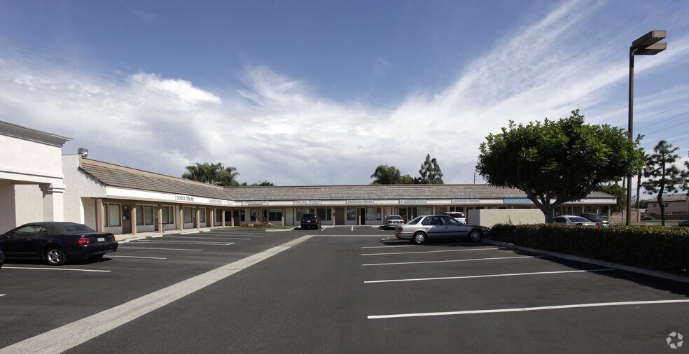 More Photos Of 9555 Garfield Ave, Fountain Valley Office For Lease