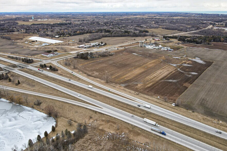 More Photos Of 5813 Michigan Ave, Manitowoc Land For Sale