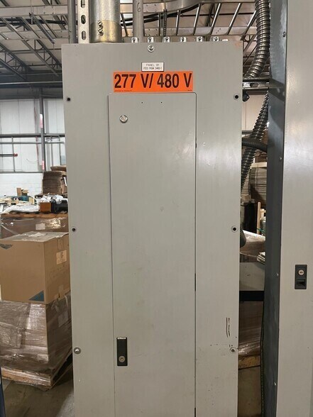 More Photos Of 500 Soho Dr, Adairsville Warehouse For Lease