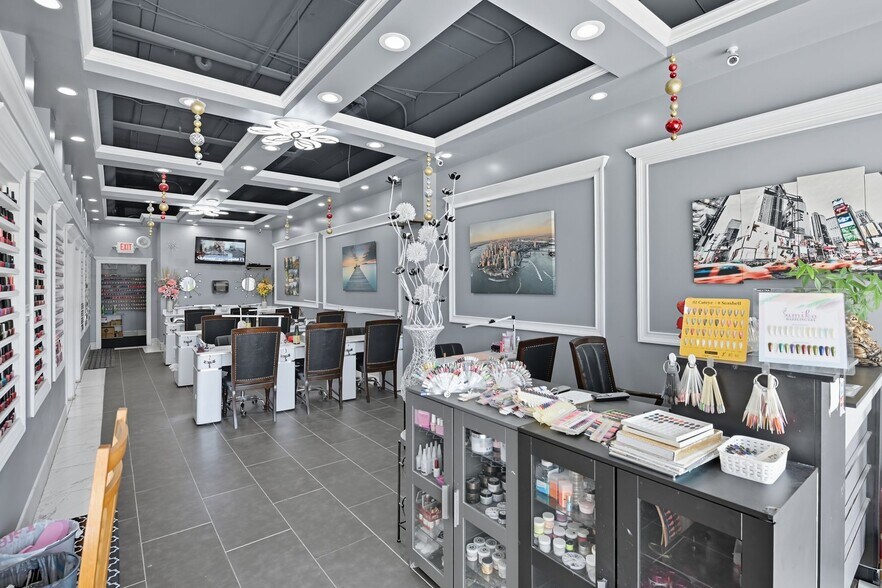 More Photos Of 7020-7086 W 183rd St, Tinley Park Apartments For Sale