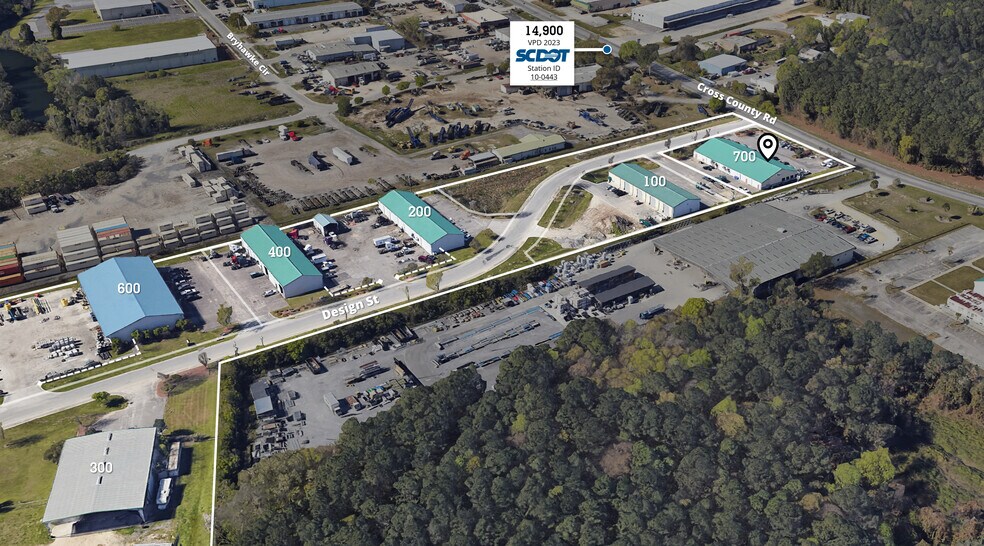 More Photos Of 7178 Cross County Rd, Charleston Showroom For Lease