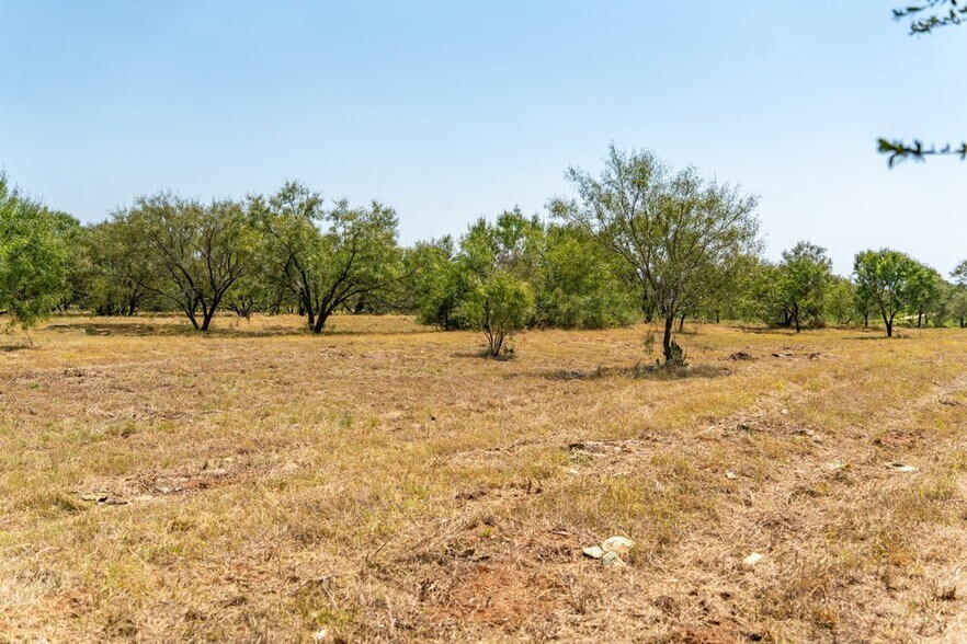 More Photos Of Lot 2 Mariposa Dr, Fredericksburg Land For Sale