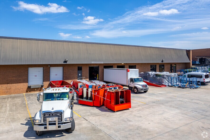 More Photos Of 4525 Frederick Dr SW, Atlanta Distribution For Lease