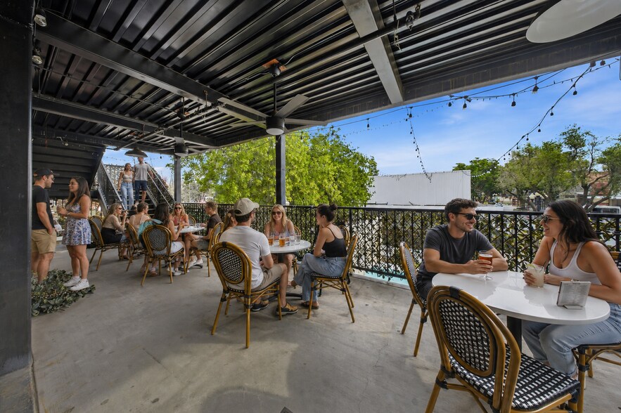 More Photos Of 197 E 2nd St, Pomona Bar For Sale