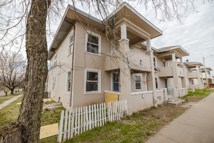 More Photos Of 123 E Madison Ave, Arkansas City Apartments For Sale