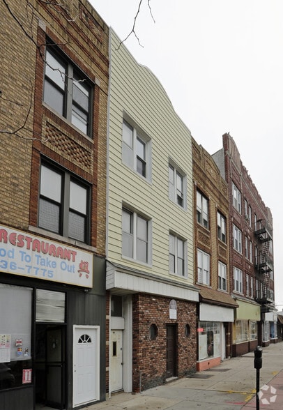 More Photos Of 872 Broadway, Bayonne Office For Sale