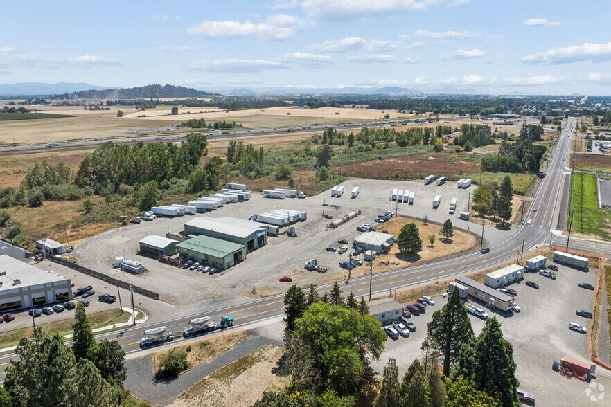 More Photos Of 3923 Old Salem Rd NE, Albany Truck Terminal For Sale