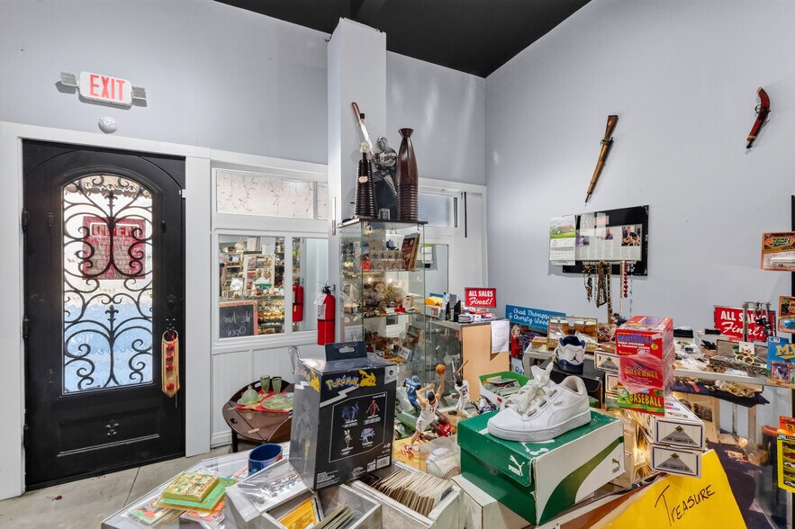 More Photos Of 109 S Raiford St, Selma Storefront For Lease