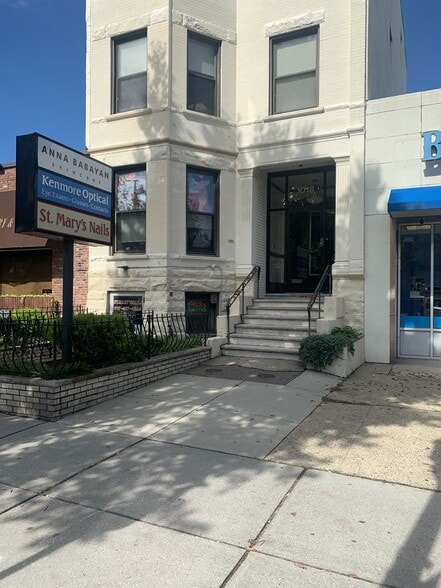 More Photos Of 1018 Beacon St, Brookline Medical For Lease