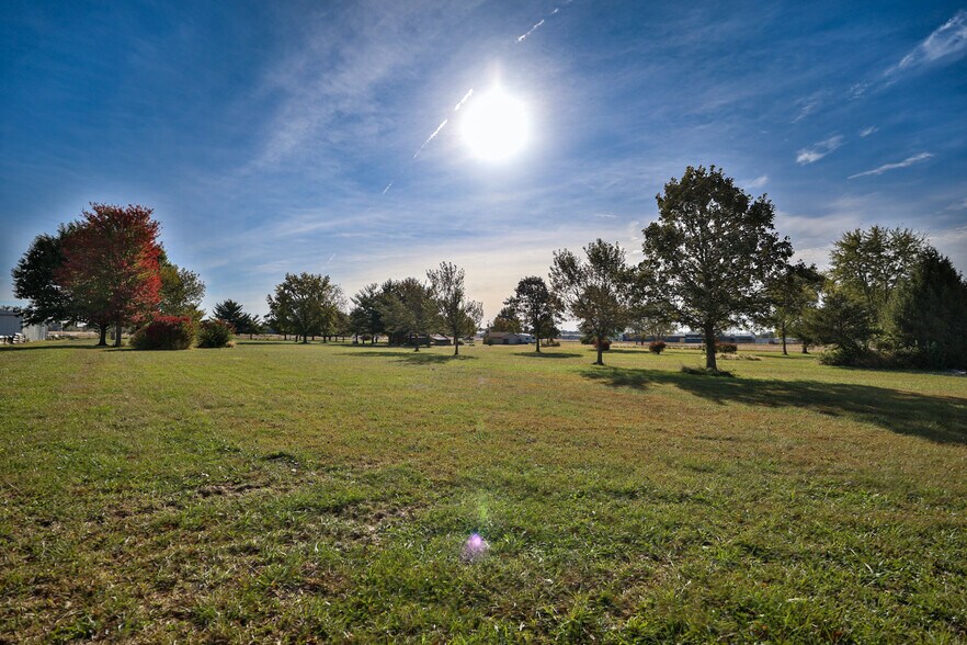 More Photos Of 3955 Blackburn Rd, Edwardsville Land For Sale