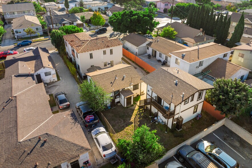 More Photos Of 817 E New York St, Long Beach Multifamily For Sale