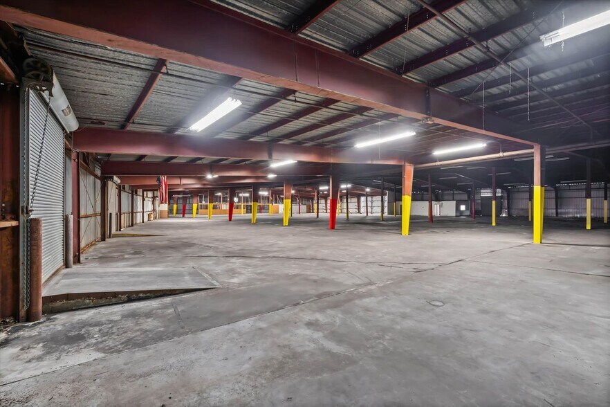 More Photos Of 717 Conception Street Rd, Mobile Unknown For Lease