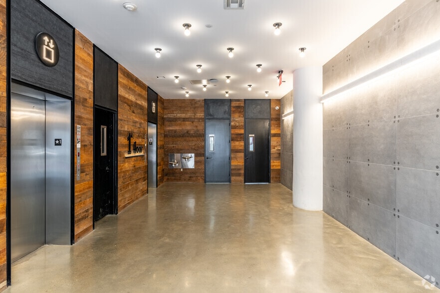 More Photos Of 40-09 21st St, Long Island City Office For Lease