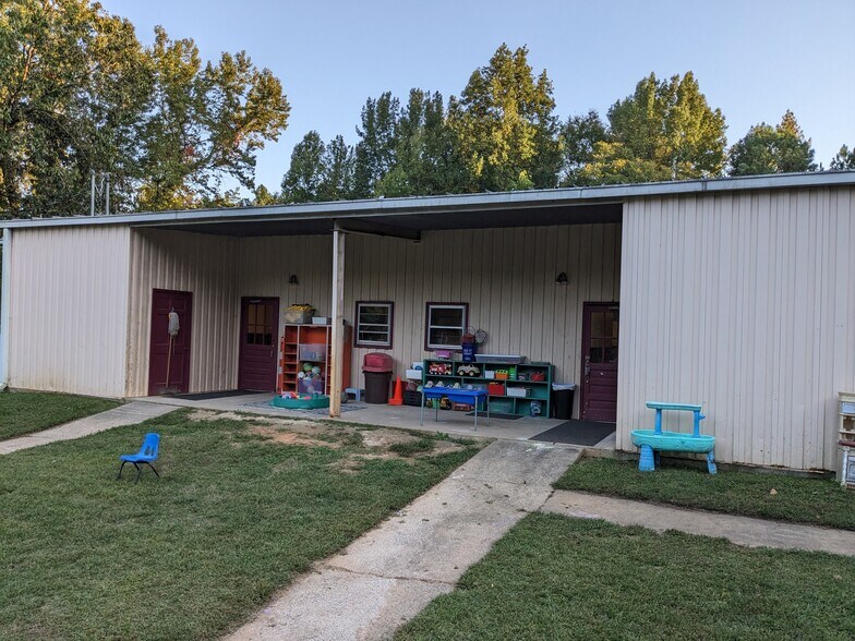 1570 Ebinport Rd, Rock Hill, SC 29732 Office For Sale