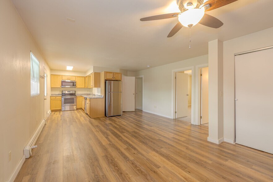 More Photos Of 836 Vine Ave, Oshkosh Apartments For Sale