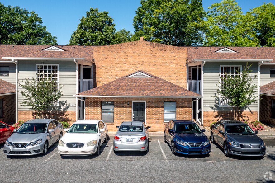 More Photos Of 9517 Newell Hickory Grove Rd, Charlotte Apartments For Sale