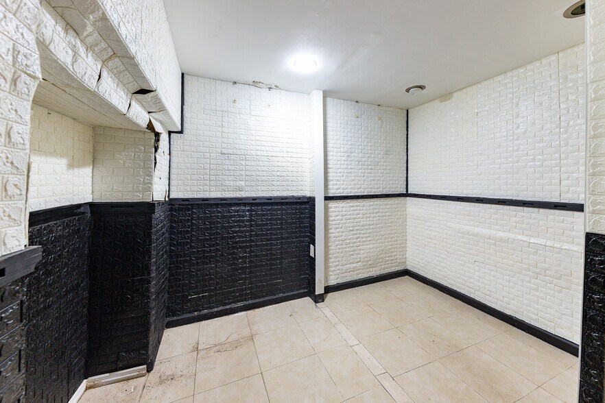 More Photos Of 448 E 79th St, New York Apartments For Lease