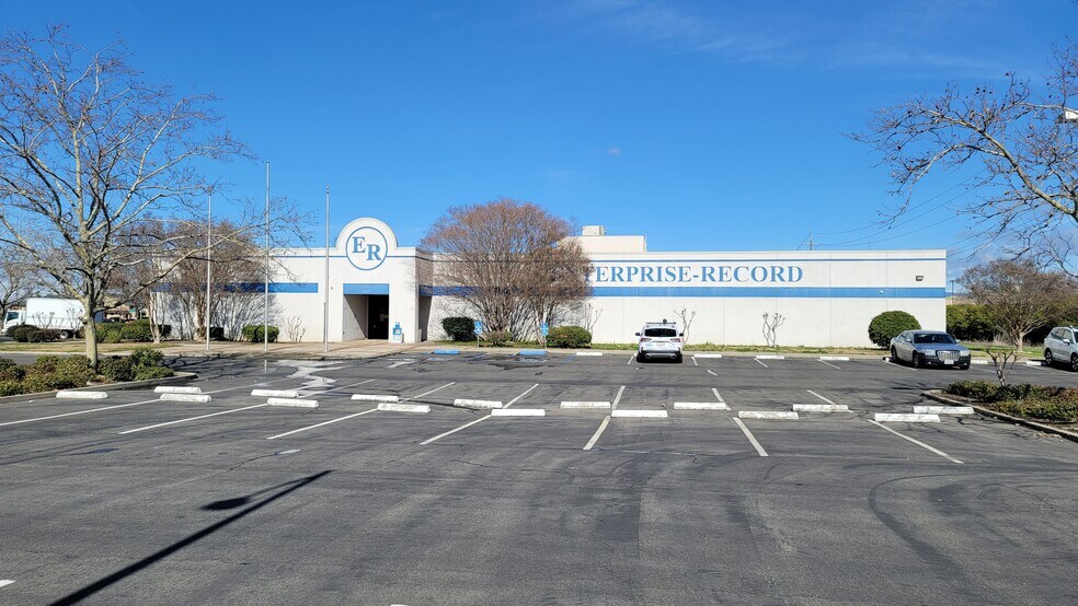 More Photos Of 400 E Park Ave, Chico Office For Sale