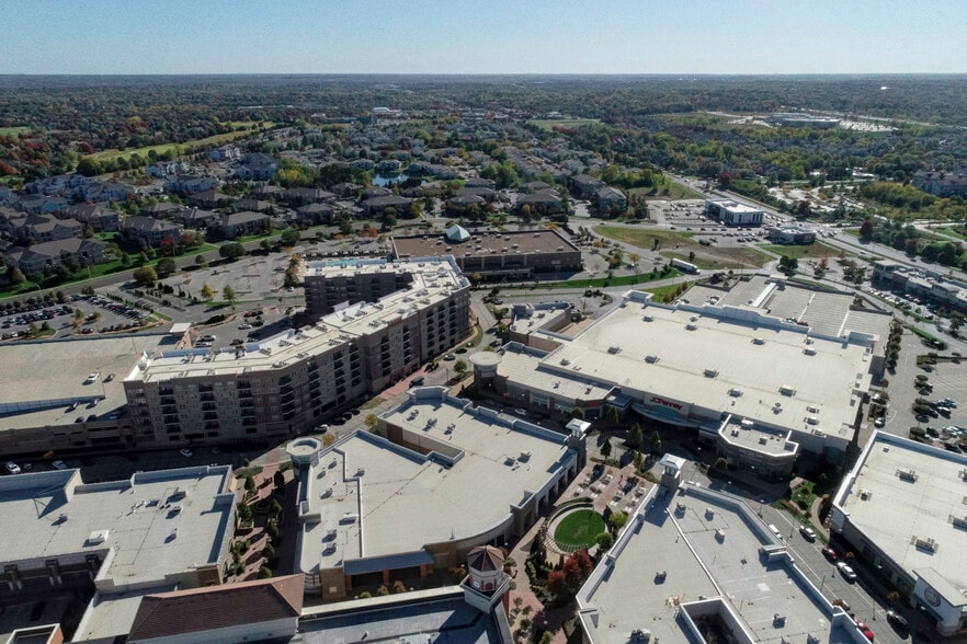 More Photos Of 135th St And Metcalf Ave, Overland Park Unknown For Lease