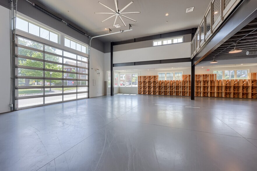 More Photos Of 1440 Market House Ln, Mechanicsburg Restaurant For Sale