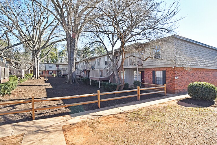 More Photos Of 3812 Country Club Rd, Winston-Salem Apartments For Sale