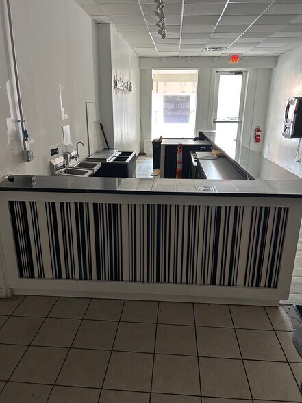 More Photos Of 615 Main St, Cincinnati Loft Creative Space For Lease