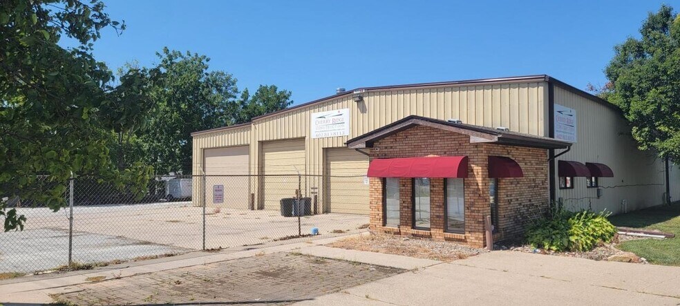 Primary Photo Of 1425 9th Ave, Council Bluffs Warehouse For Lease
