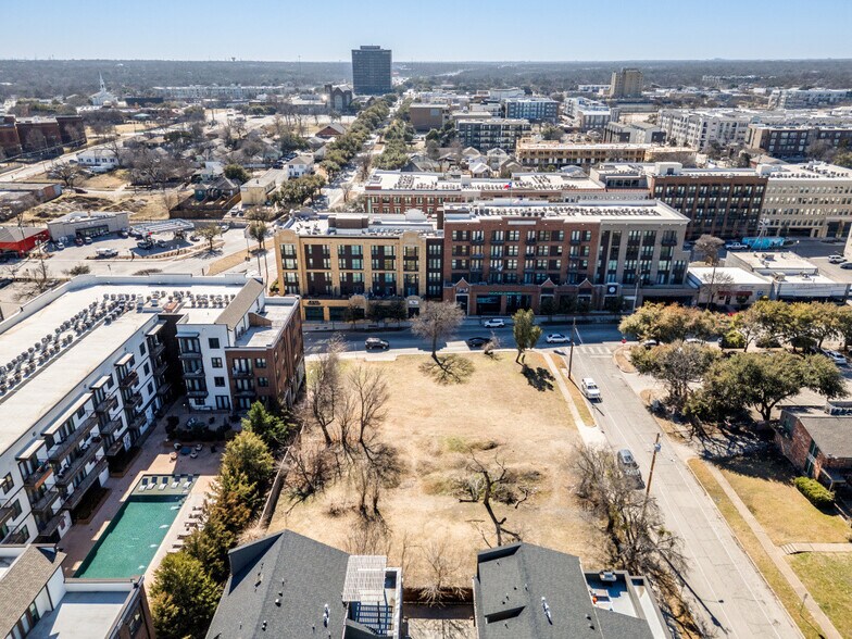 More Photos Of 610 Elsbeth St, Dallas Land For Sale