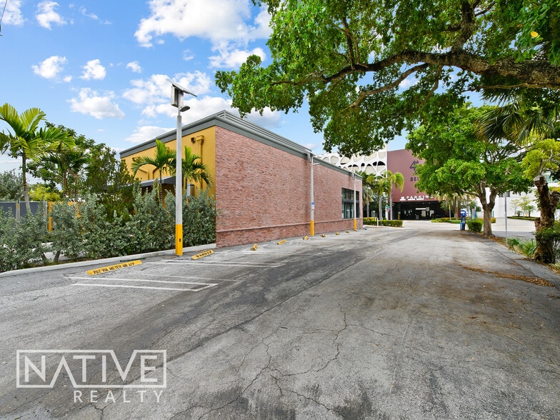 More Photos Of 50 SE 4th Ave, Delray Beach Restaurant For Lease