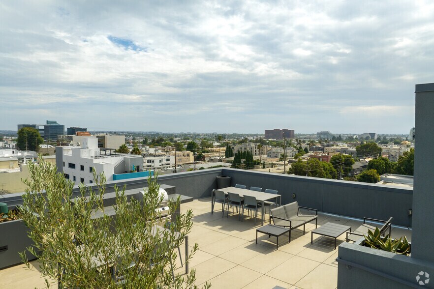 More Photos Of 1775 Beloit Ave, Los Angeles Apartments For Sale