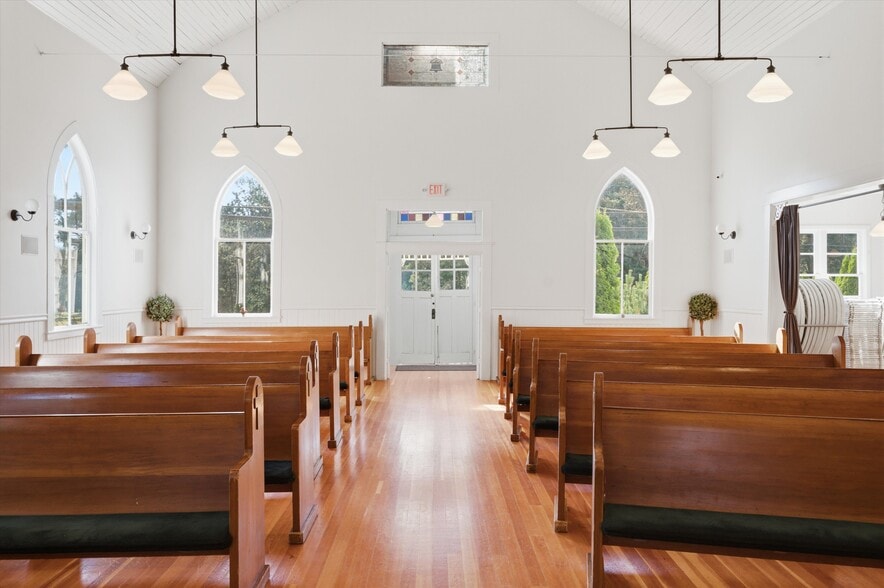 More Photos Of 13360 SE Richey Rd, Boring Religious Facility For Sale
