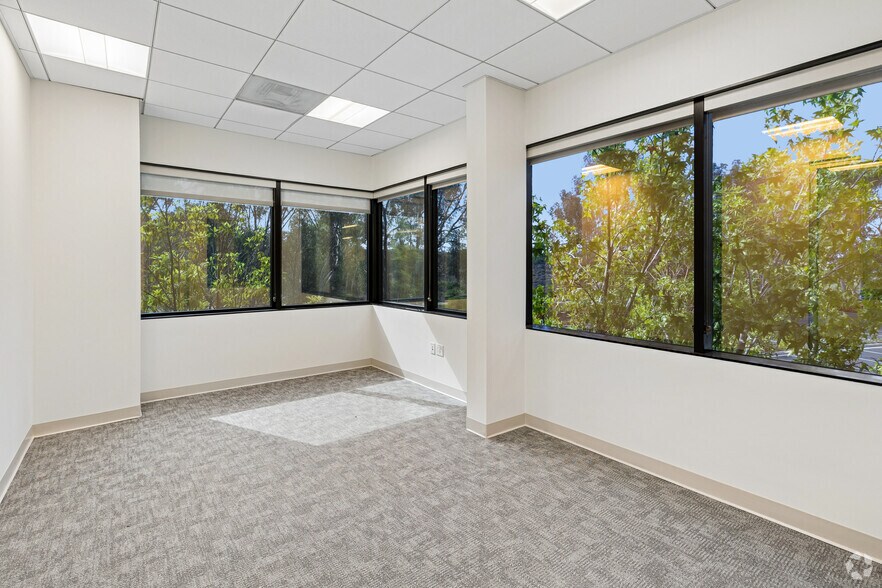 More Photos Of 2220 N University Dr, Newport Beach Office For Lease