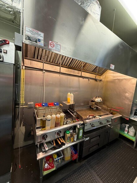More Photos Of 2 Washington Rd, Westminster Restaurant For Sale