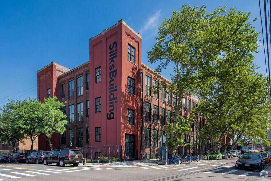 Primary Photo Of 37-24 24th St, Long Island City Loft Creative Space For Lease
