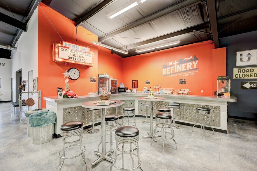 More Photos Of 1111 SW 89th St, Oklahoma City Specialty For Sale