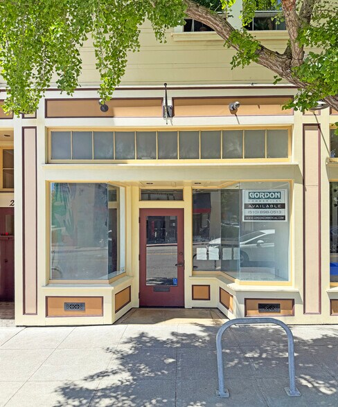 More Photos Of 2950 College Ave, Berkeley Storefront For Lease