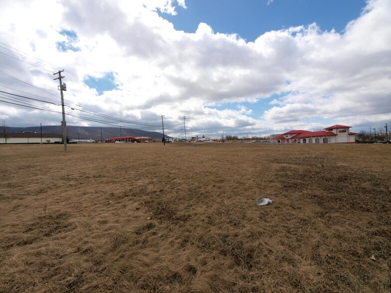 More Photos Of Premiere Dr & Shiloh Rd, State College Land For Sale