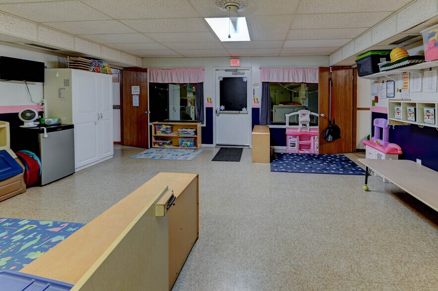 More Photos Of 2901 M 291 Frontage Rd, Independence Schools For Sale