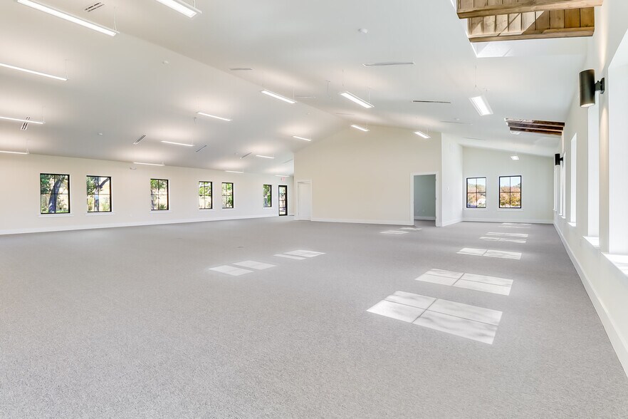 More Photos Of 1011 Wilson Ranch pl, Cedar Park Office For Lease