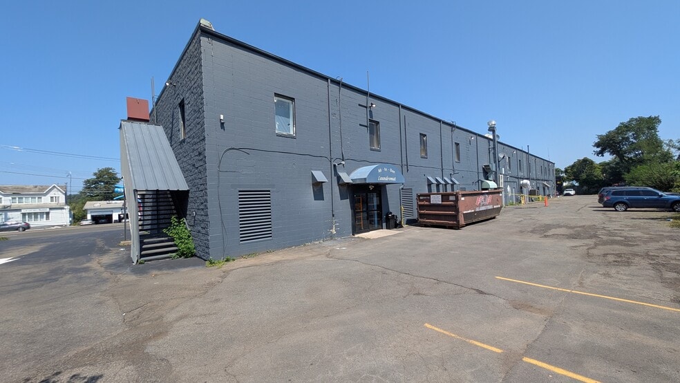 More Photos Of 1088 Boston Post Rd, West Haven Unknown For Lease