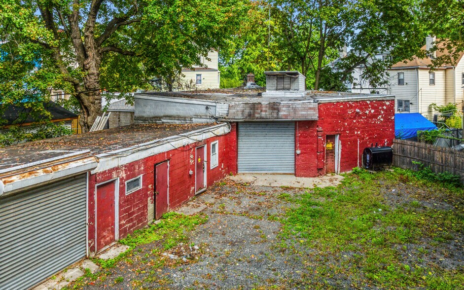 More Photos Of 197 Park St, East Orange Industrial For Sale