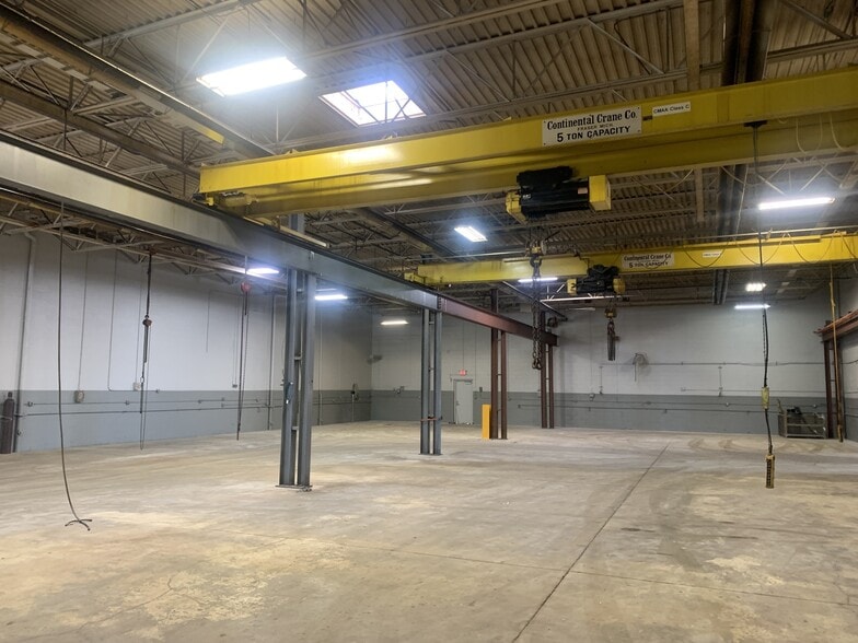 More Photos Of 35320 Beattie Dr, Sterling Heights Manufacturing For Sale