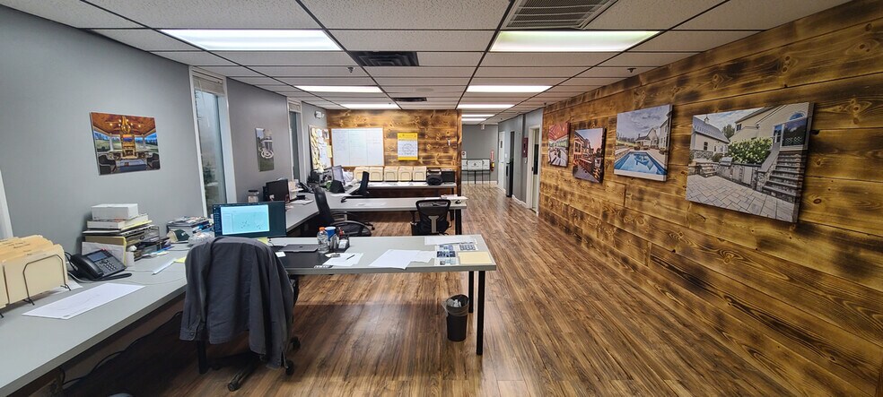 More Photos Of 310 N 21st St, Purcellville Manufacturing For Lease