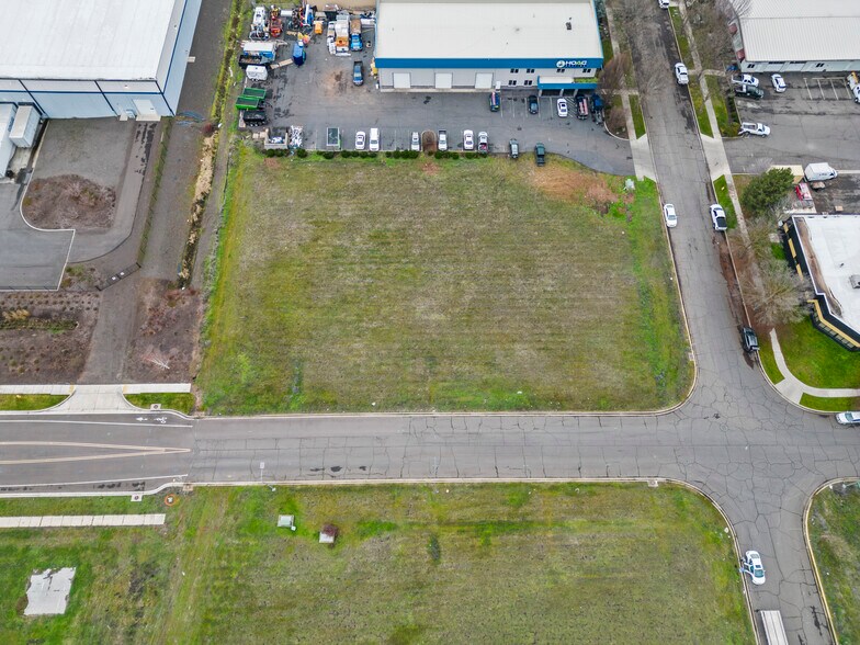 More Photos Of 862 Enterprise dr, Medford Land For Sale