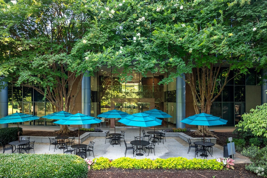 More Photos Of 100 Crescent Centre Pky, Tucker Office For Lease