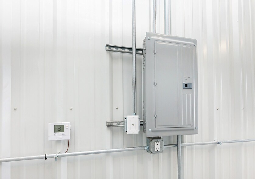 More Photos Of 1575 NW Gettysburg Ln, Waukee Flex For Sale