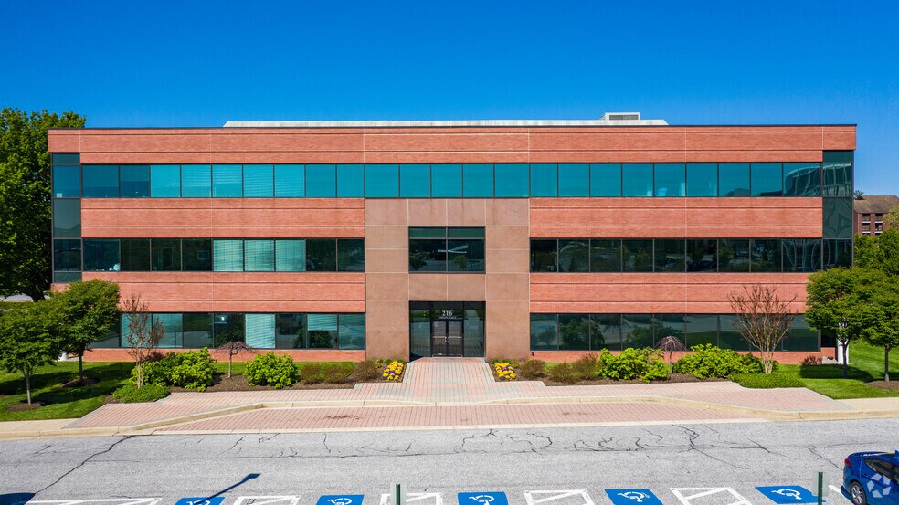 More Photos Of 216 Schilling Cir, Hunt Valley Office For Lease
