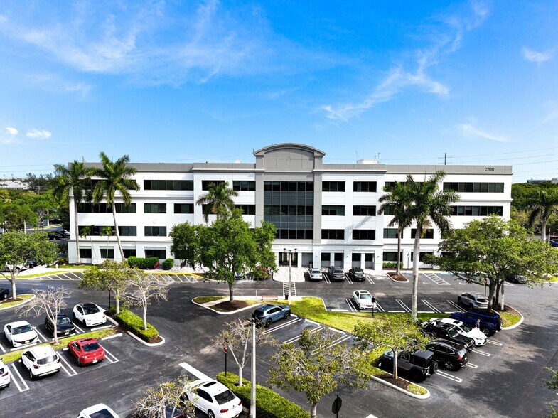 More Photos Of 2600 N Military Trl, Boca Raton Office For Lease