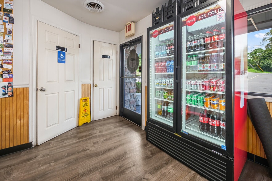 More Photos Of 270 E Northampton St, Bath Restaurant For Sale